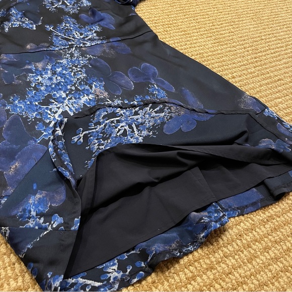 Banana Republic Navy Blue Floral Ruffle Hem Fit and Flare 3/4 Sleeve Dress 4 - Picture 4 of 10